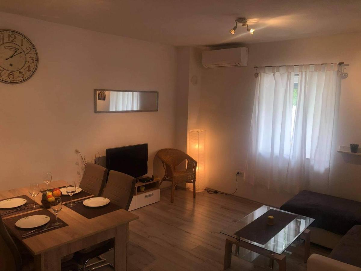 Apartmani Dokic Bale Exterior photo