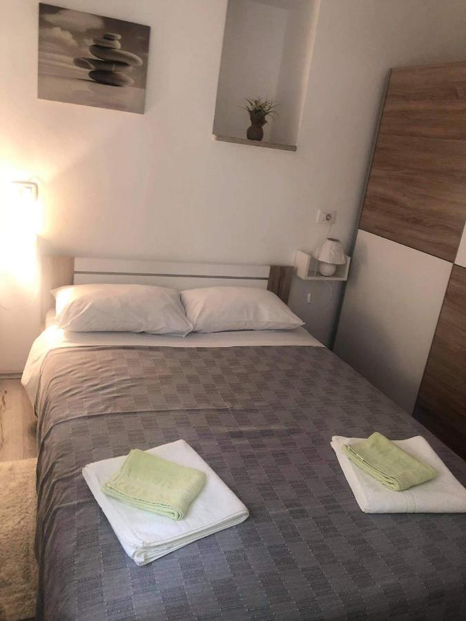 Apartmani Dokic Bale Exterior photo