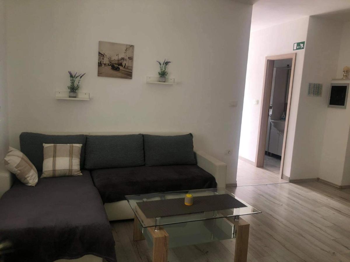 Apartmani Dokic Bale Exterior photo