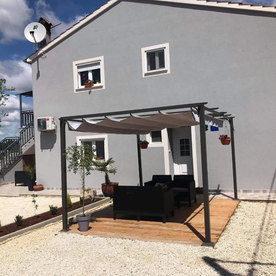 Apartmani Dokic Bale Exterior photo