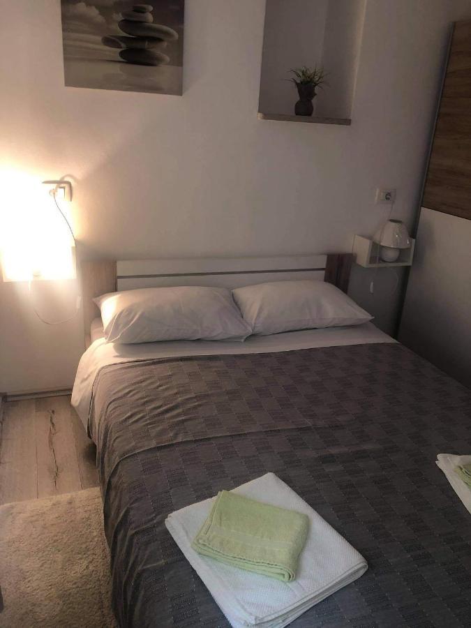 Apartmani Dokic Bale Exterior photo