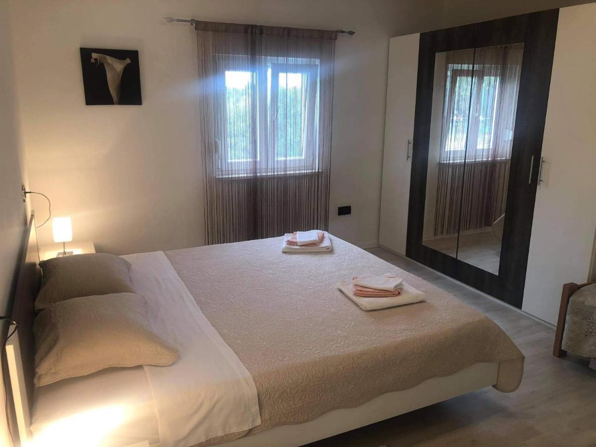 Apartmani Dokic Bale Exterior photo