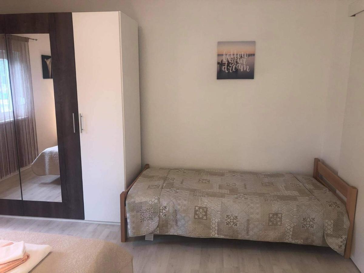 Apartmani Dokic Bale Exterior photo
