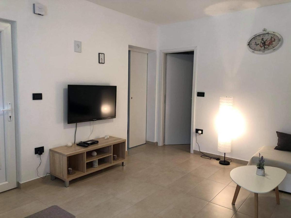Apartmani Dokic Bale Exterior photo